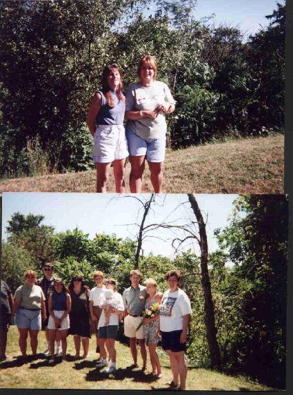 Top: Maryann and Mom     Bottom: Mom, Aragorn, Maryann, Rozie, Leene, Sarem (holding Emily), Bullet, Wendy1, RBL